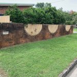 Cairns pressure cleaning fence (before)